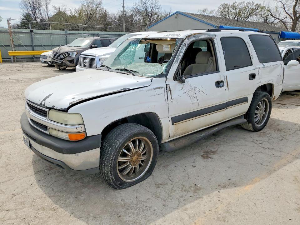 2004 Chevrolet Tahoe C1500