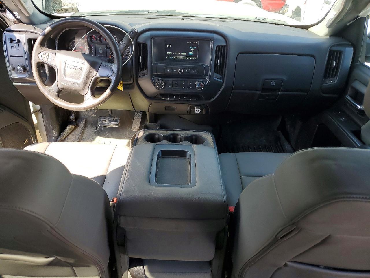 2018 GMC Sierra Utility / Service Truck