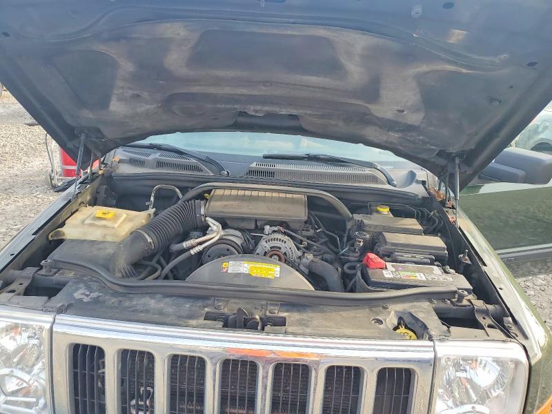 2009 Jeep Commander Sport