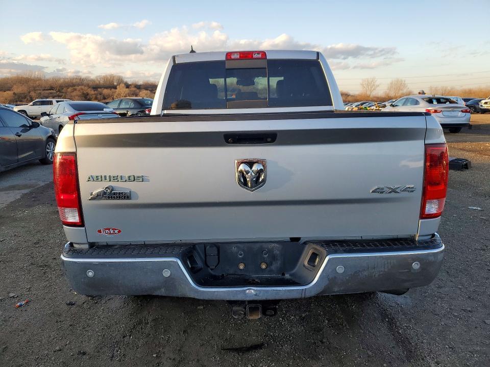 2018 Dodge RAM 1500 SLT