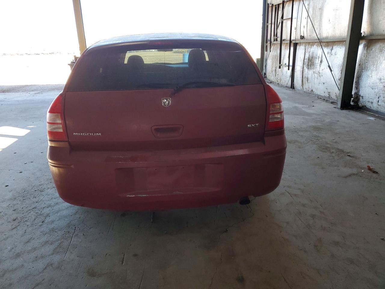 2006 Dodge Magnum sxt
