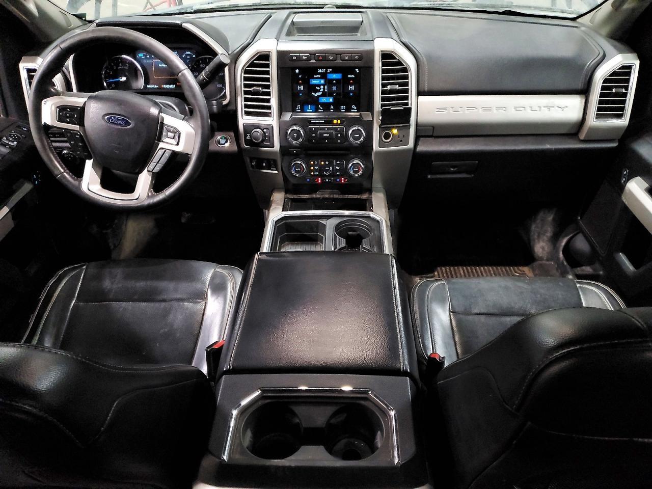 2017 Ford F350 Super Duty Utility / Service Truck