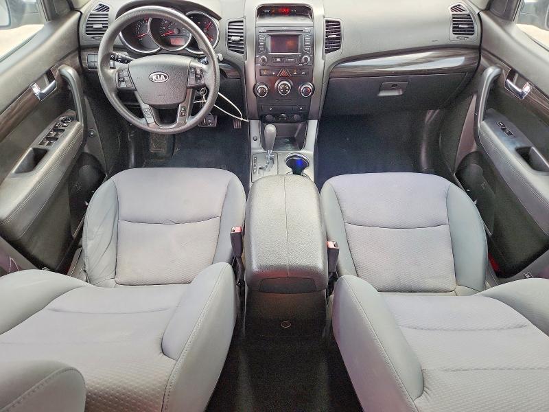2013 KIA Sorento lx