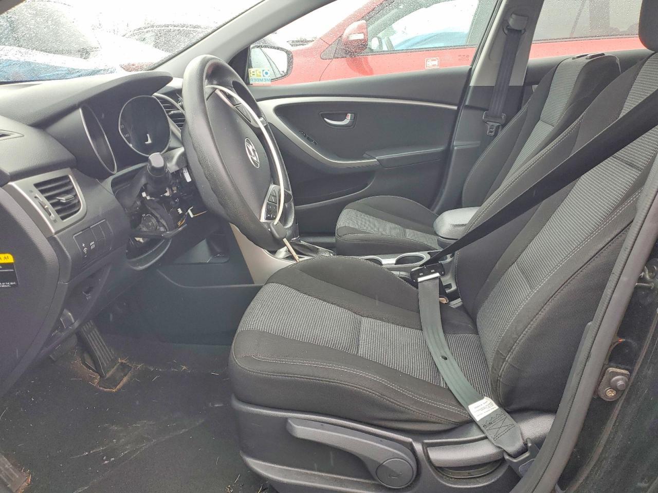 2013 Hyundai Elantra gt Base