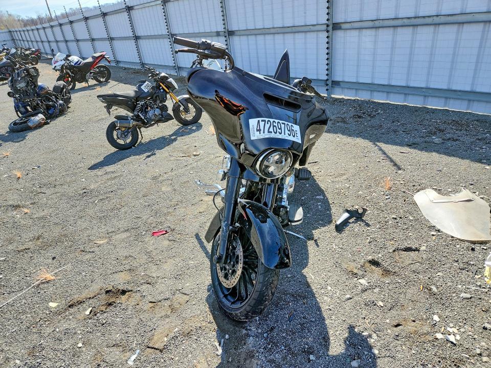 2017 Harley-Davidson Flhxs Street Glide Special