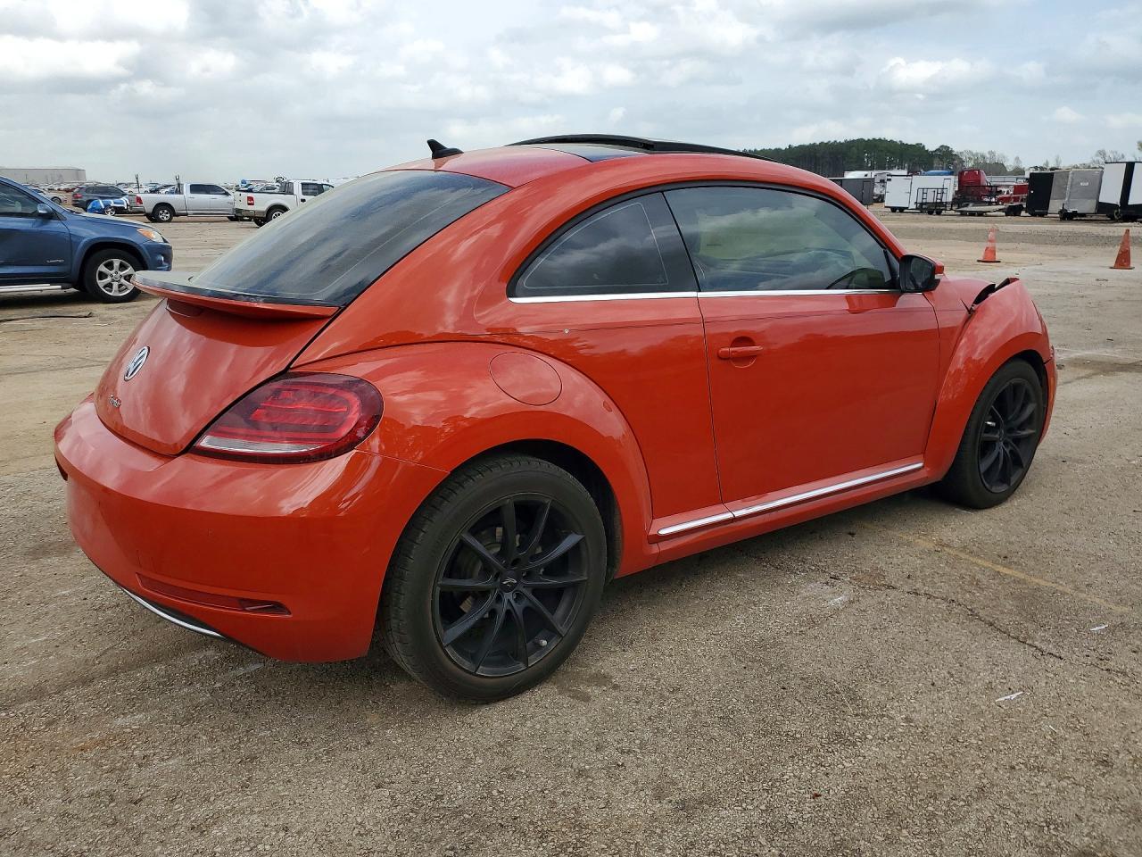 2019 Volkswagen Beetle se