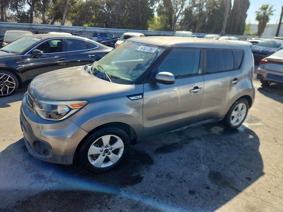 2017 KIA Soul Base