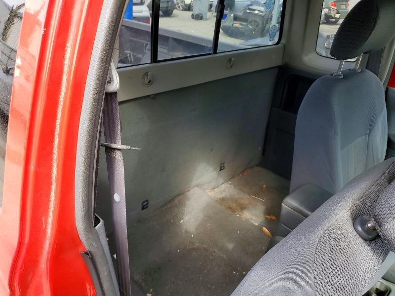 2003 Nissan Frontier Standard