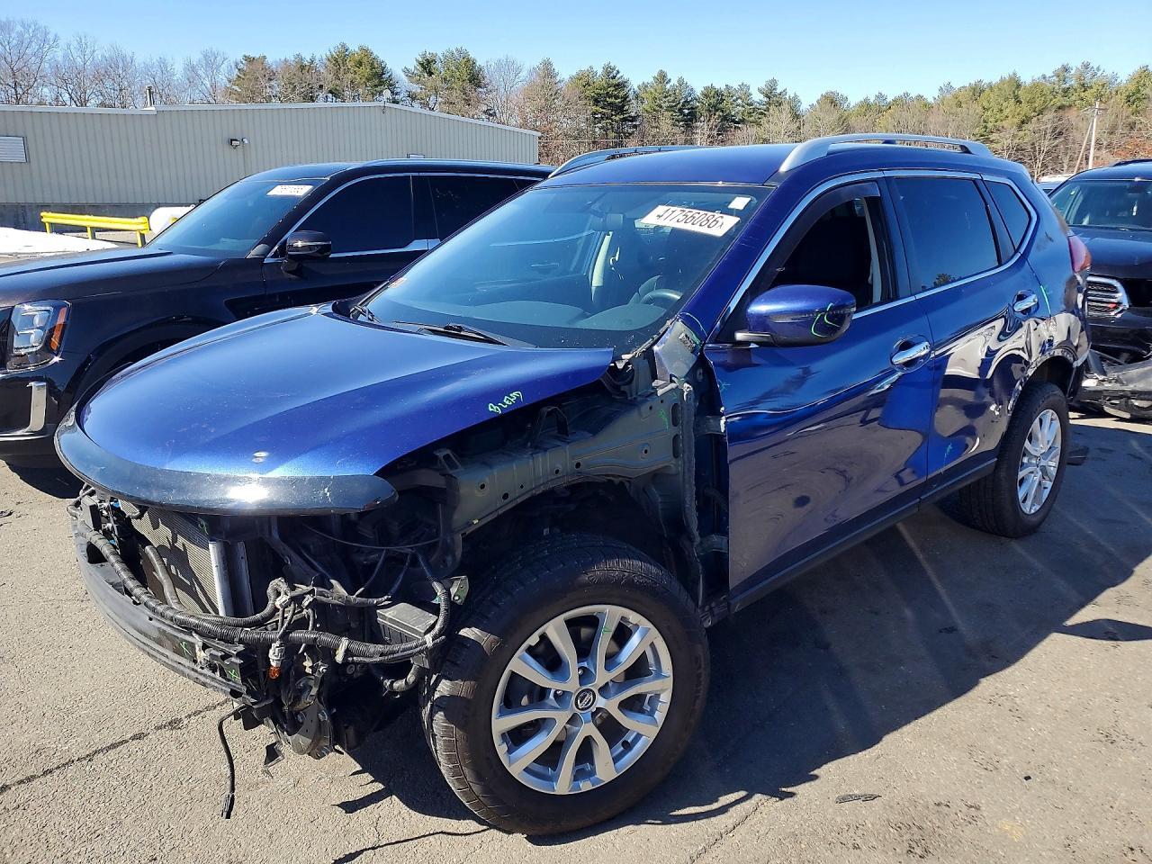 2017 Nissan Rogue sv