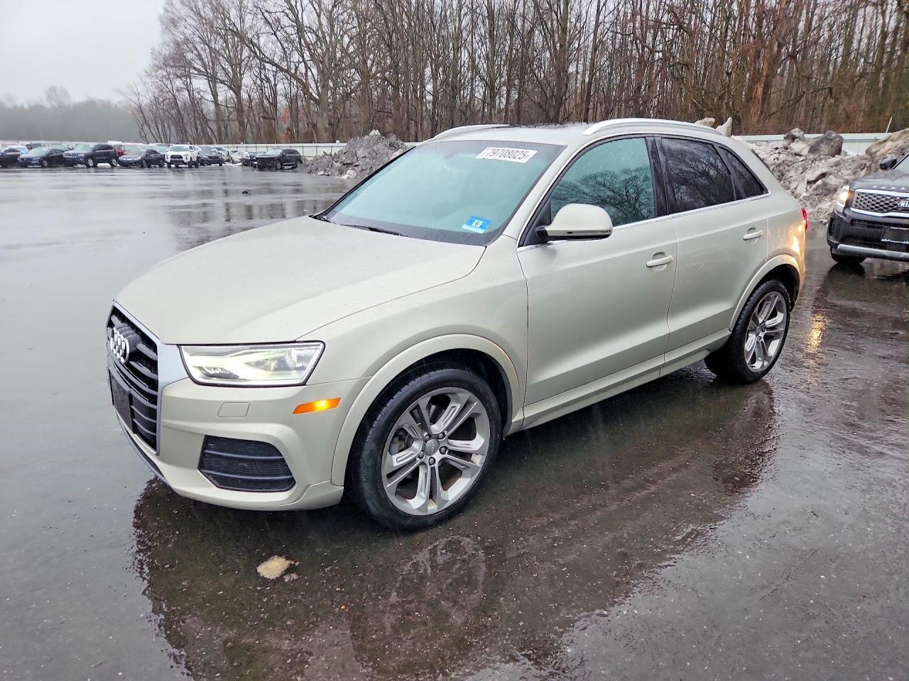 2016 Audi Q3 Premium Plus
