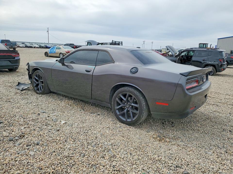 2022 Dodge Challenger sxt