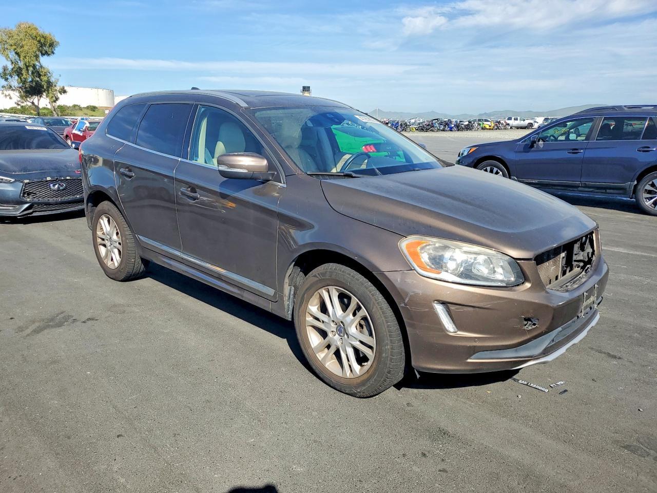 2015 Volvo Xc60 T5 Premier