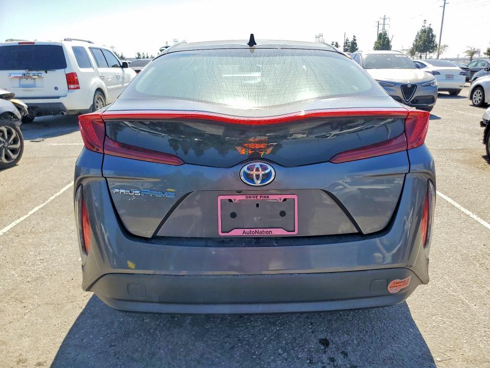 2020 Toyota Prius Prime le