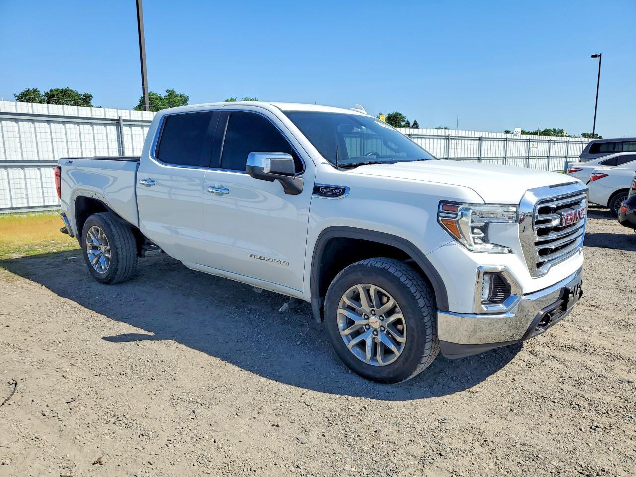 2022 GMC Sierra Limited K1500 SLT