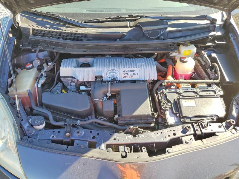 2015 Toyota Prius two
