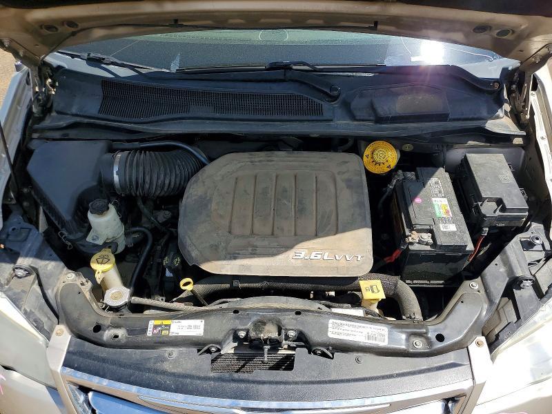 2015 Chrysler Town & Country Touring