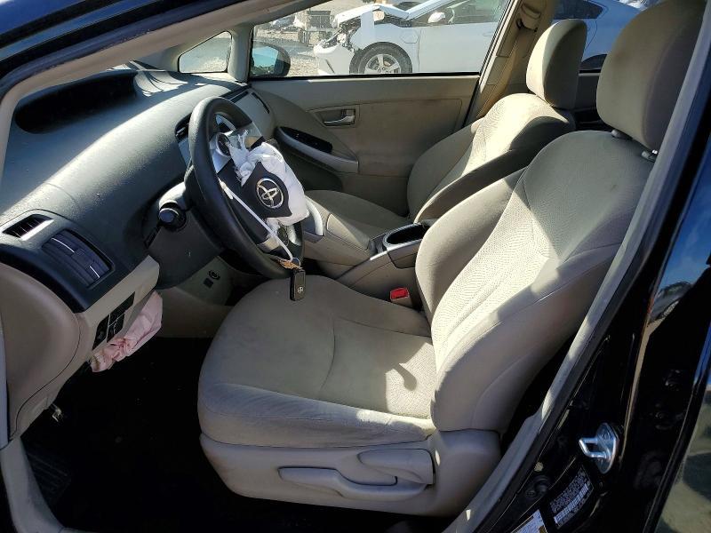 2013 Toyota Prius two