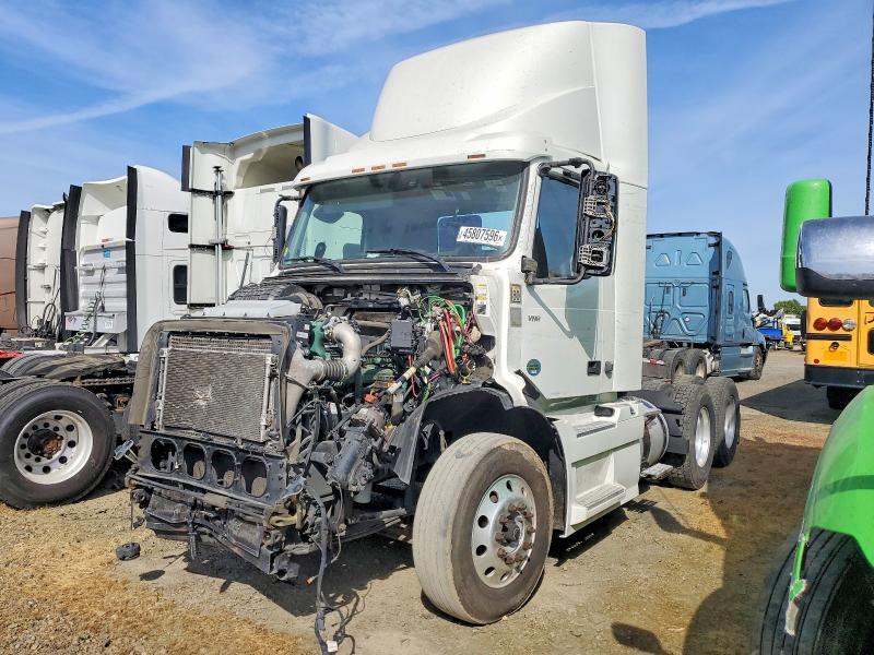 2022 Volv O VNR Semi Truck