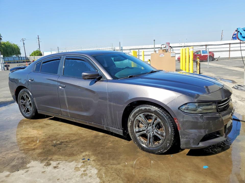 2015 Dodge Charger se