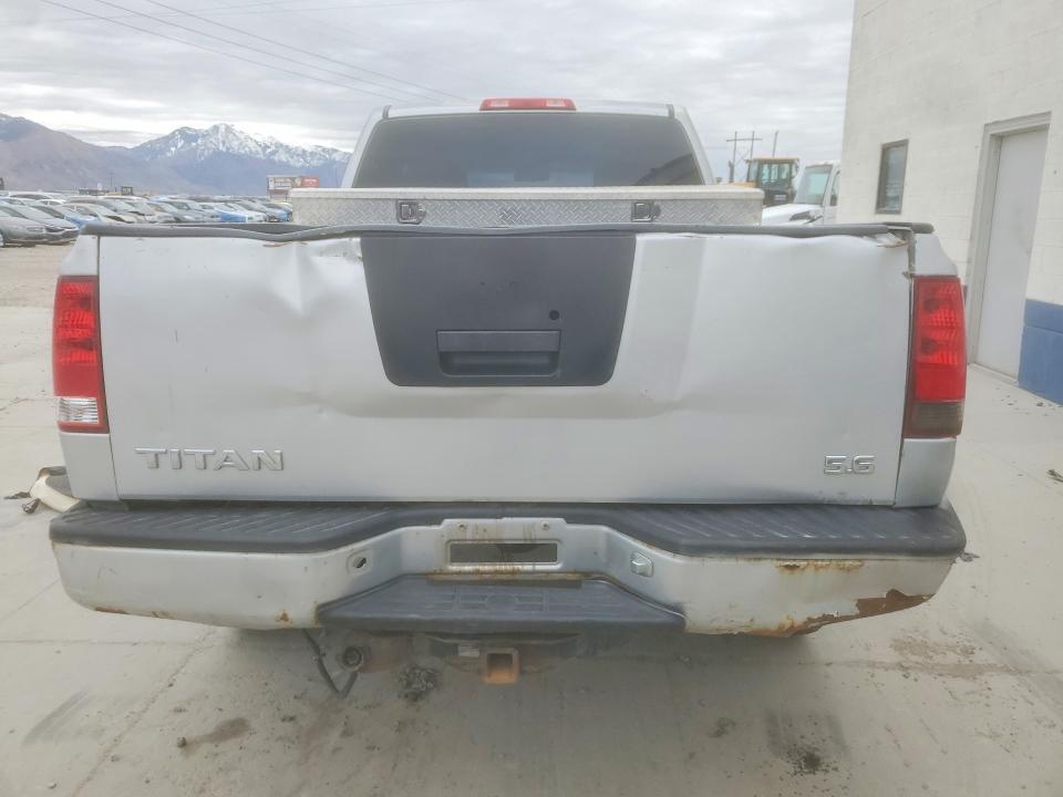 2004 Nissan Titan XE