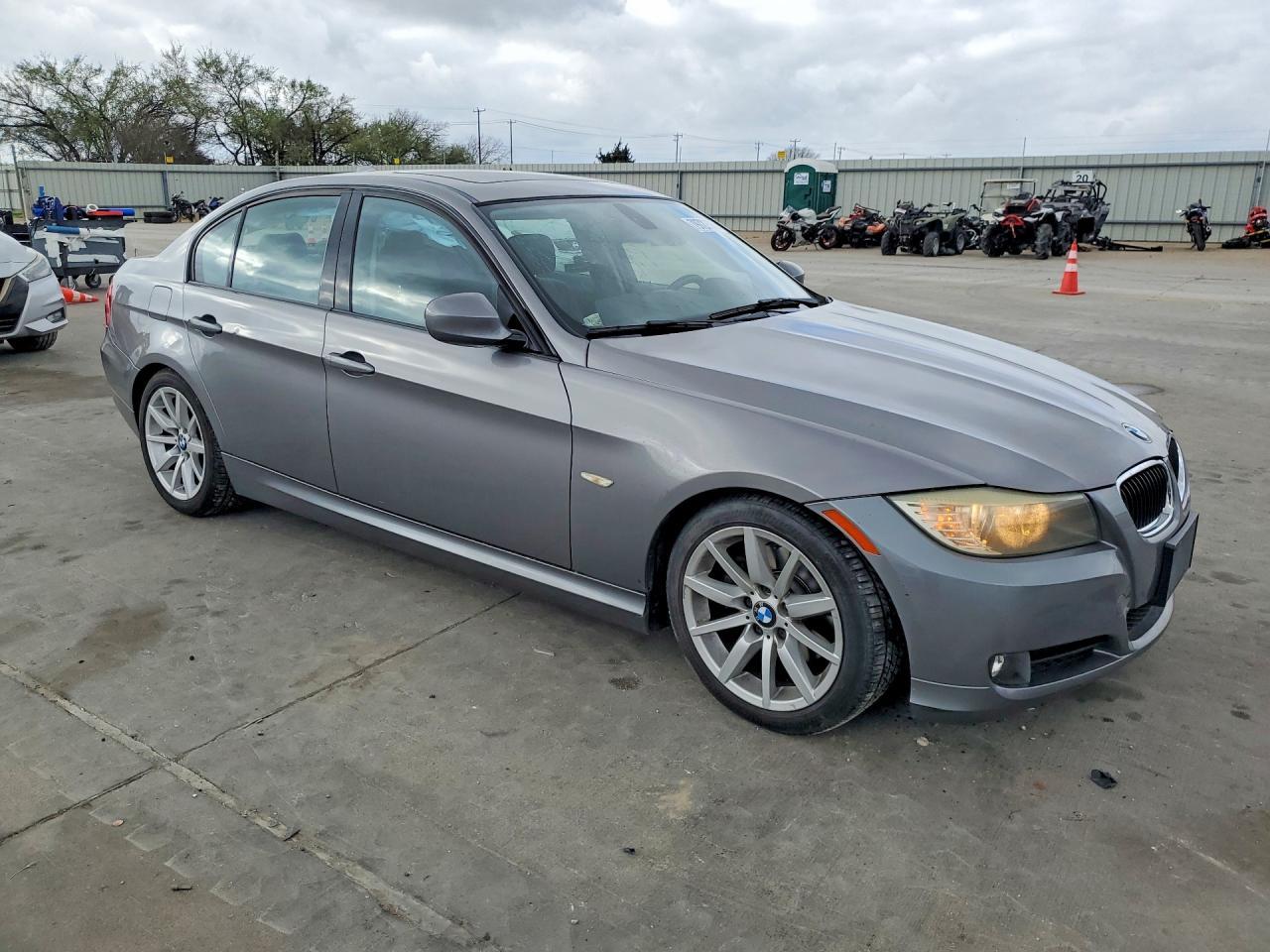2011 BMW 328 i