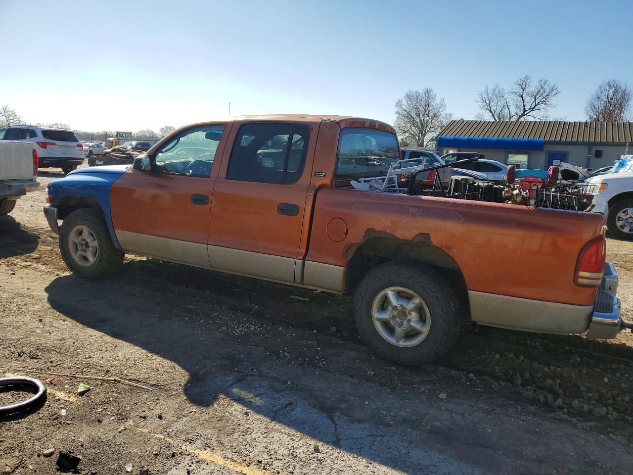 2000 Dodge Dakota Quattro