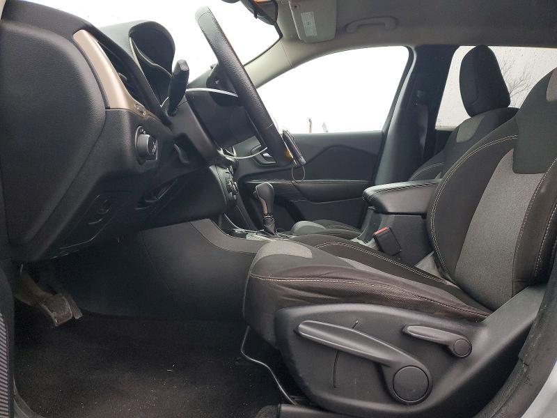 2014 Jeep Cherokee Sport