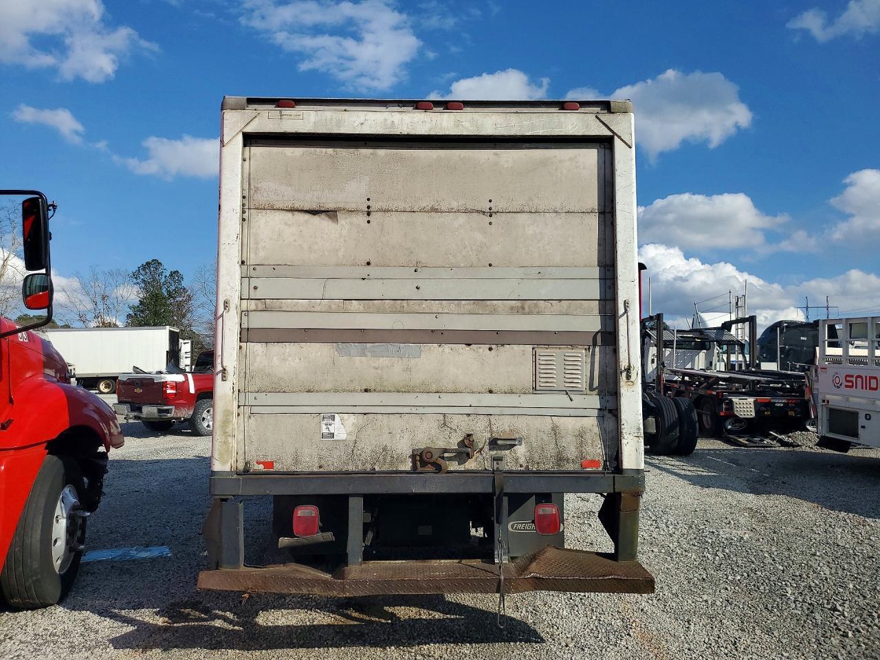 2003 Isuzu NPR BOX Truck