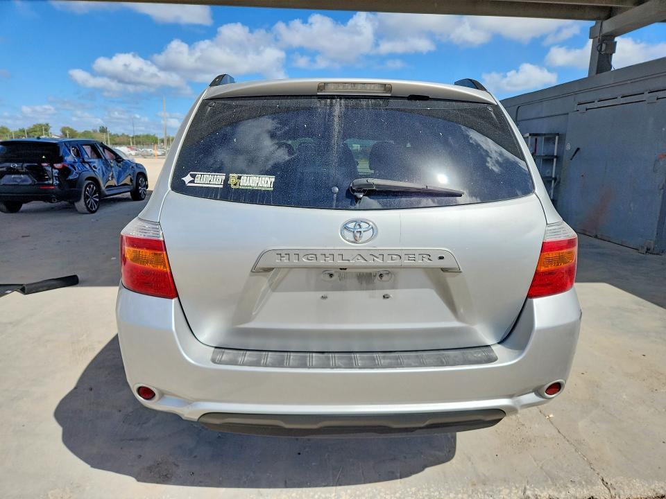 2010 Toyota Highlander se