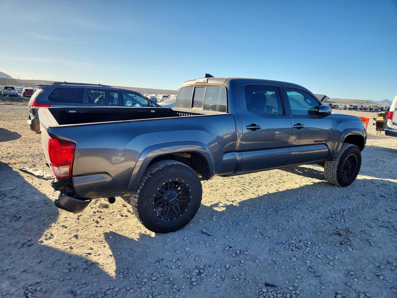 2016 Toyota Tacoma TRD Sport