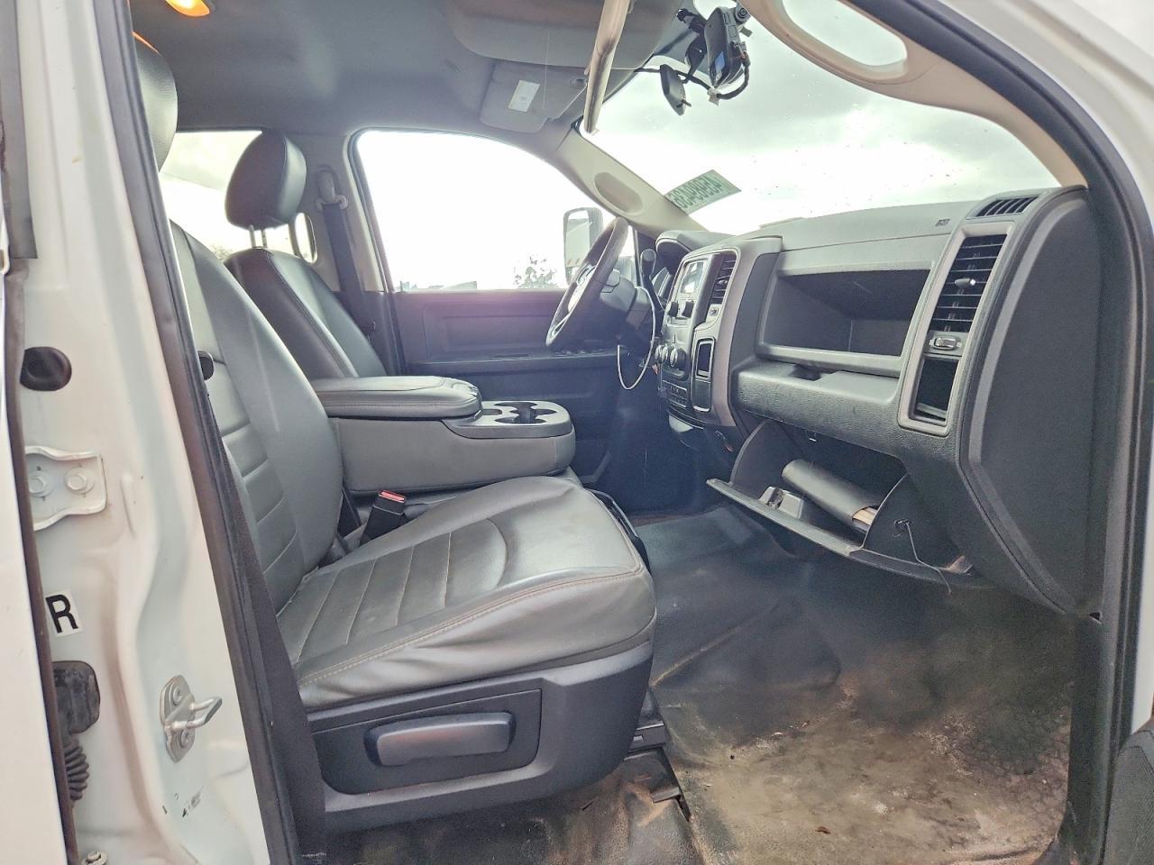 2017 Dodge RAM 5500 Utility / Service Truck