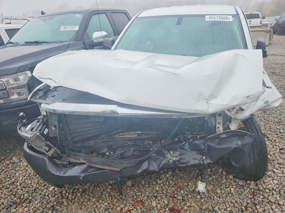 2018 Chevrolet Silverado C1500