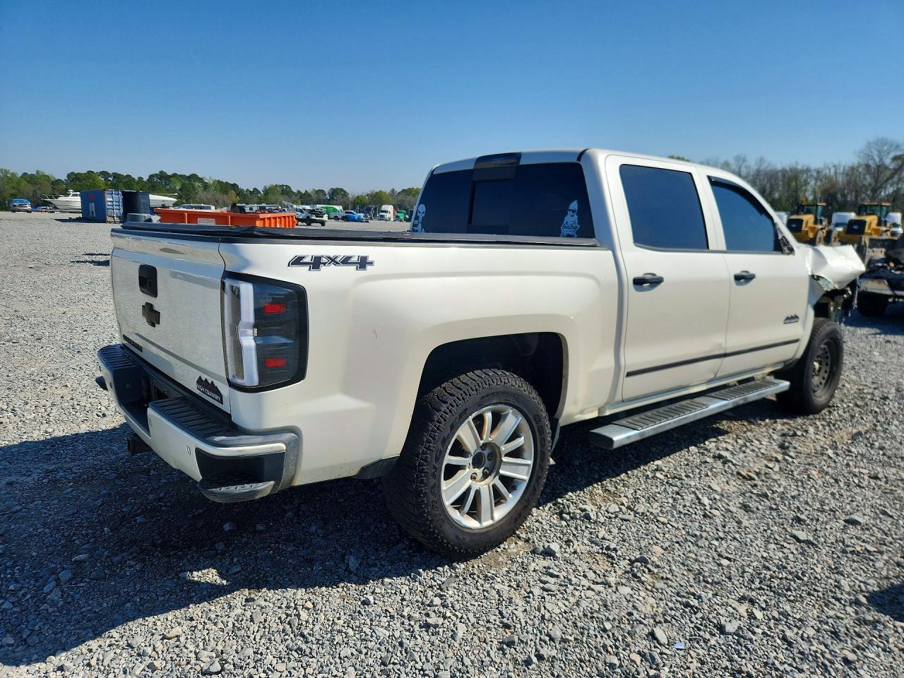 2014 Chevrolet Silverado K1500 High Country
