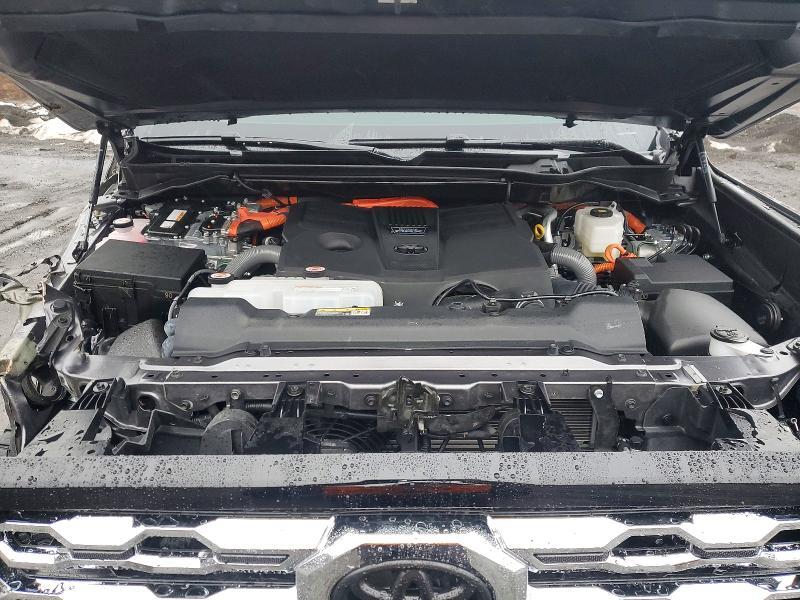 2025 Toyota Tundra Limited HV