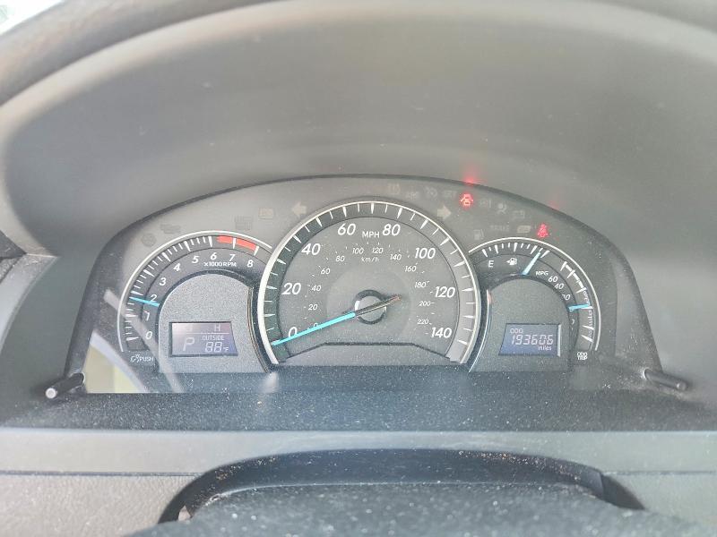 2012 Toyota Camry le