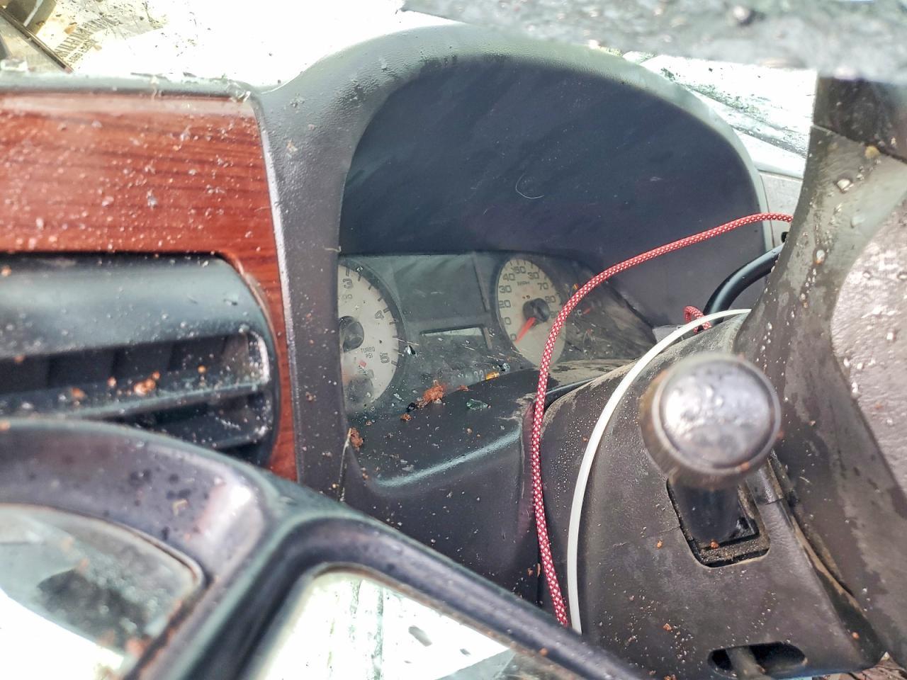 2006 Ford F350 Super Duty Flatbed Truck