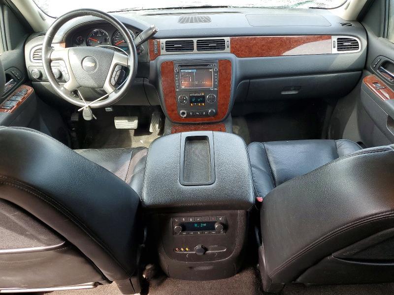 2012 Chevrolet Suburban K1500 ltz