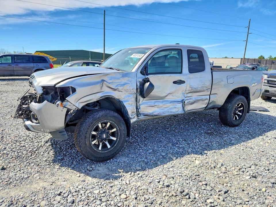 2020 Toyota Tacoma SR