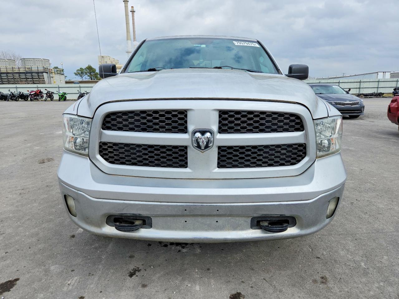 2015 Dodge RAM 1500 SLT