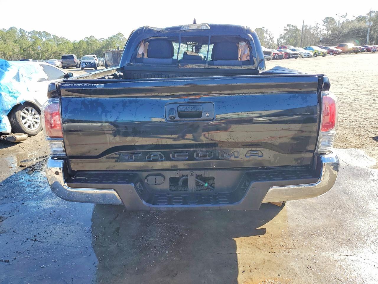 2022 Toyota Tacoma TRD OFF-Road