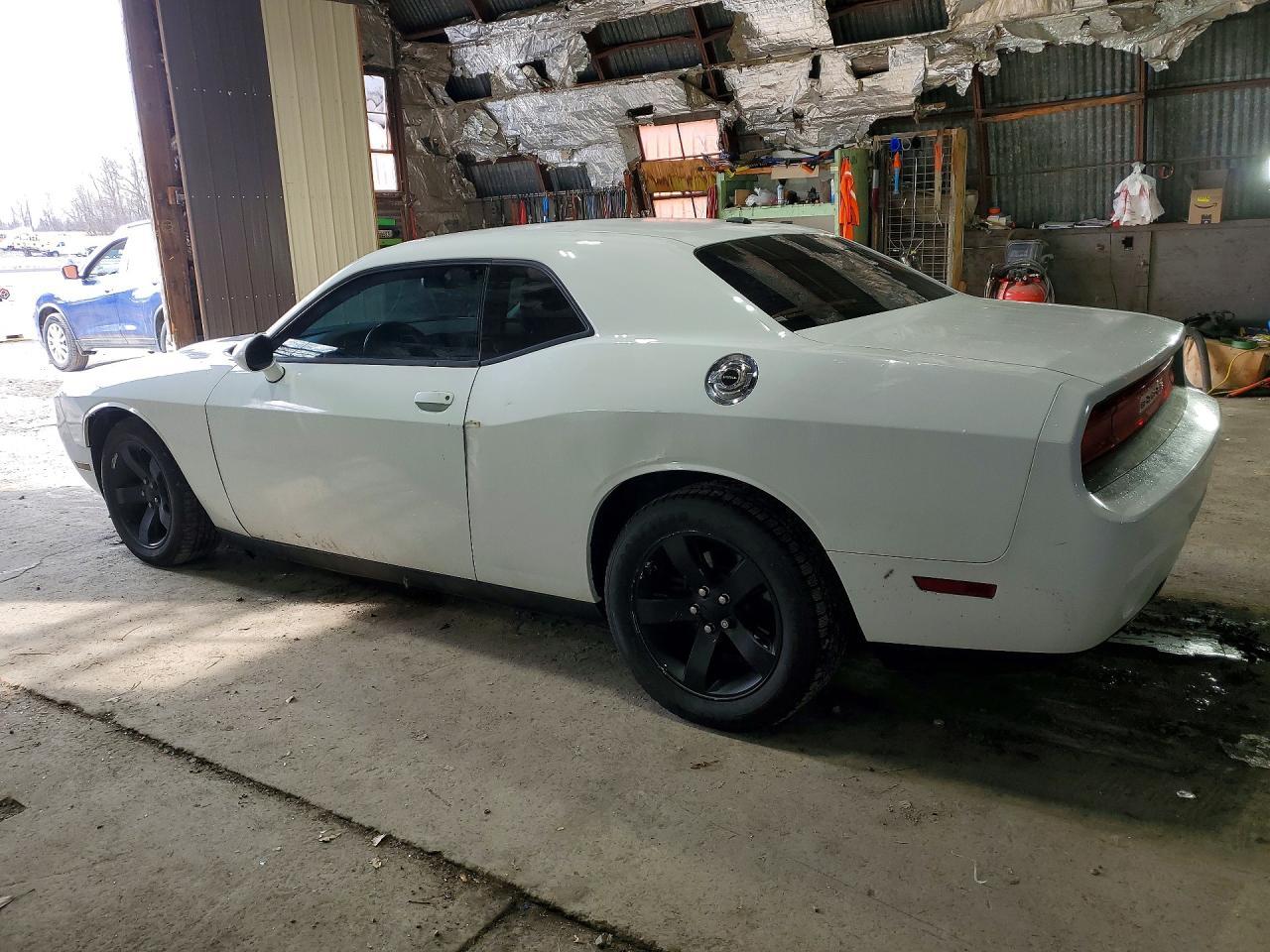 2014 Dodge Challenger sxt