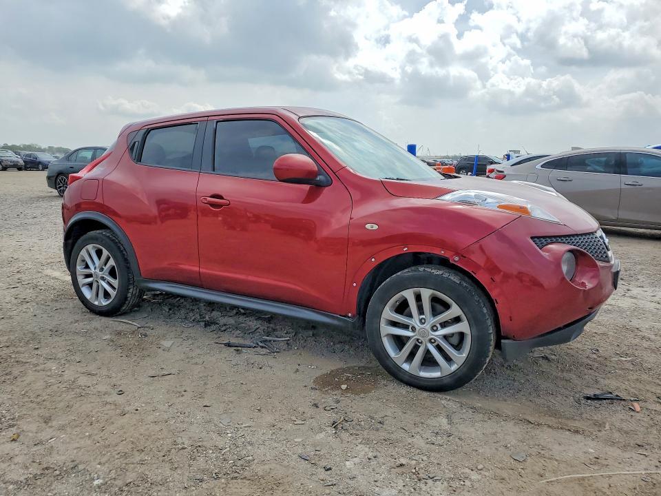 2013 Nissan Juke s