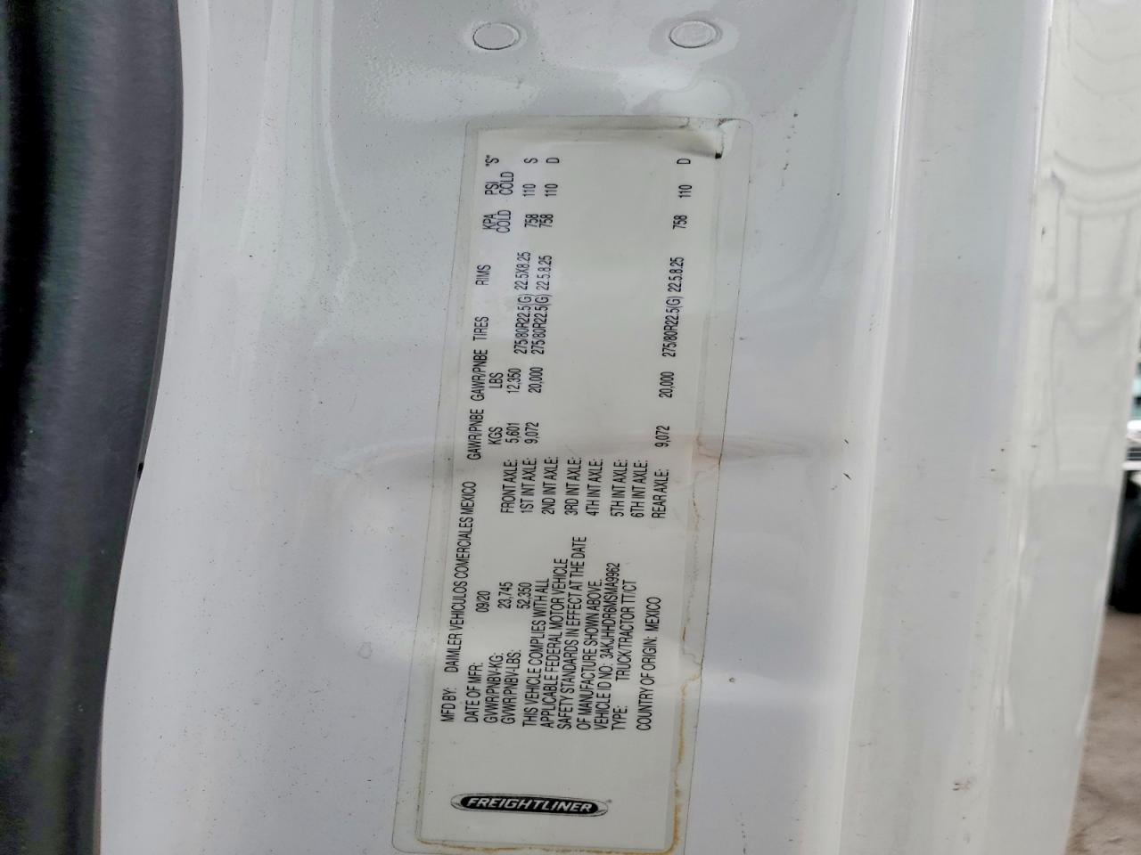 2021 Freigliner 2021 Freightliner Cascadia 126 Semi Truck