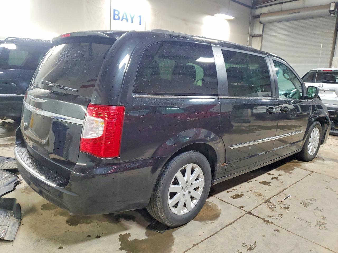 2014 Chrysler Town & Country Touring
