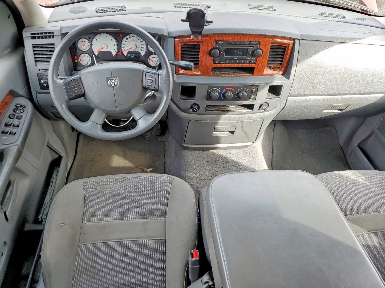 2006 Dodge RAM 1500 ST