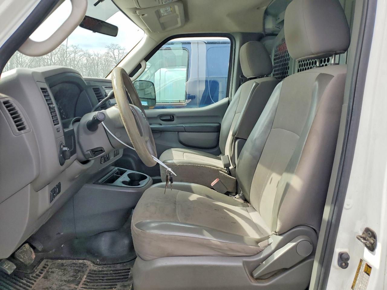 2013 Nissan NV 2500 Delivery Van