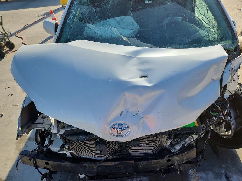 2012 Toyota Sienna Limited 7-passenger