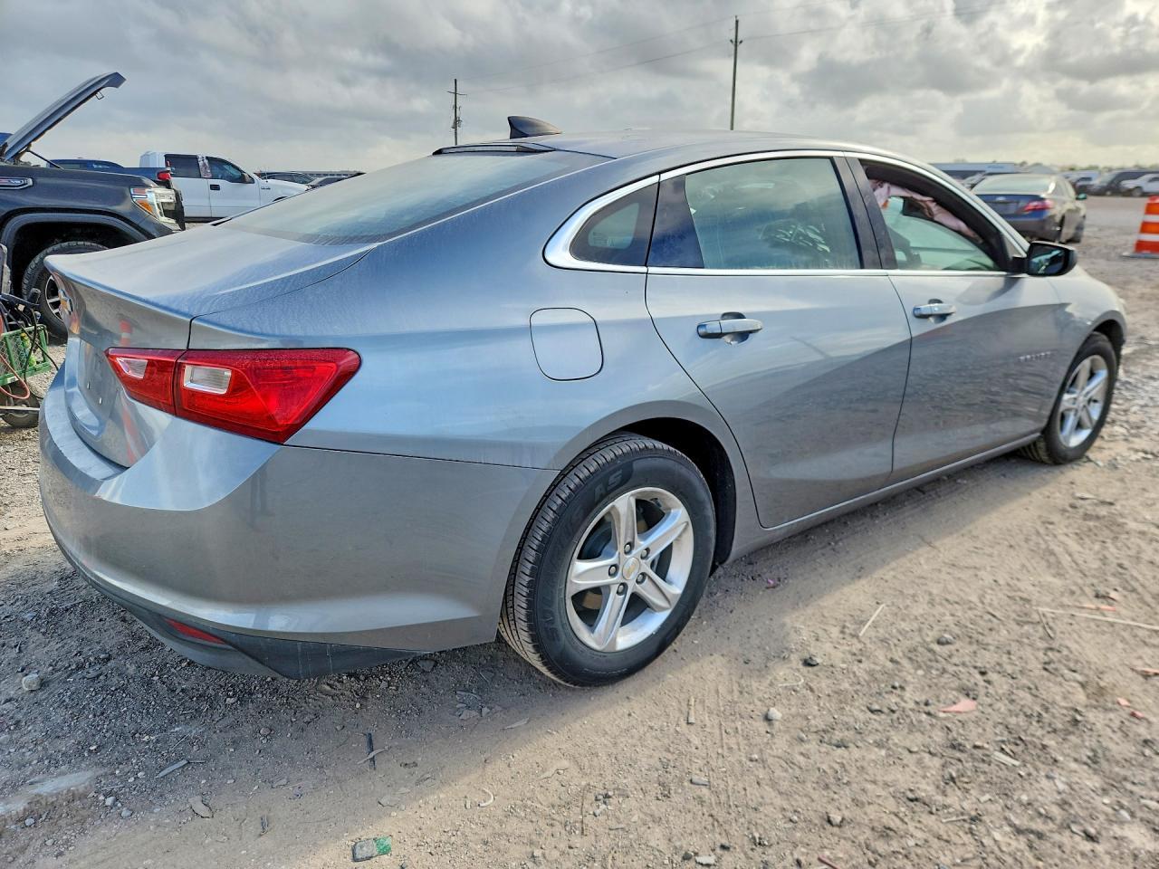 2024 Chevrolet Malibu ls