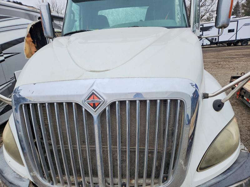 2015 International Prostar Semi Truck