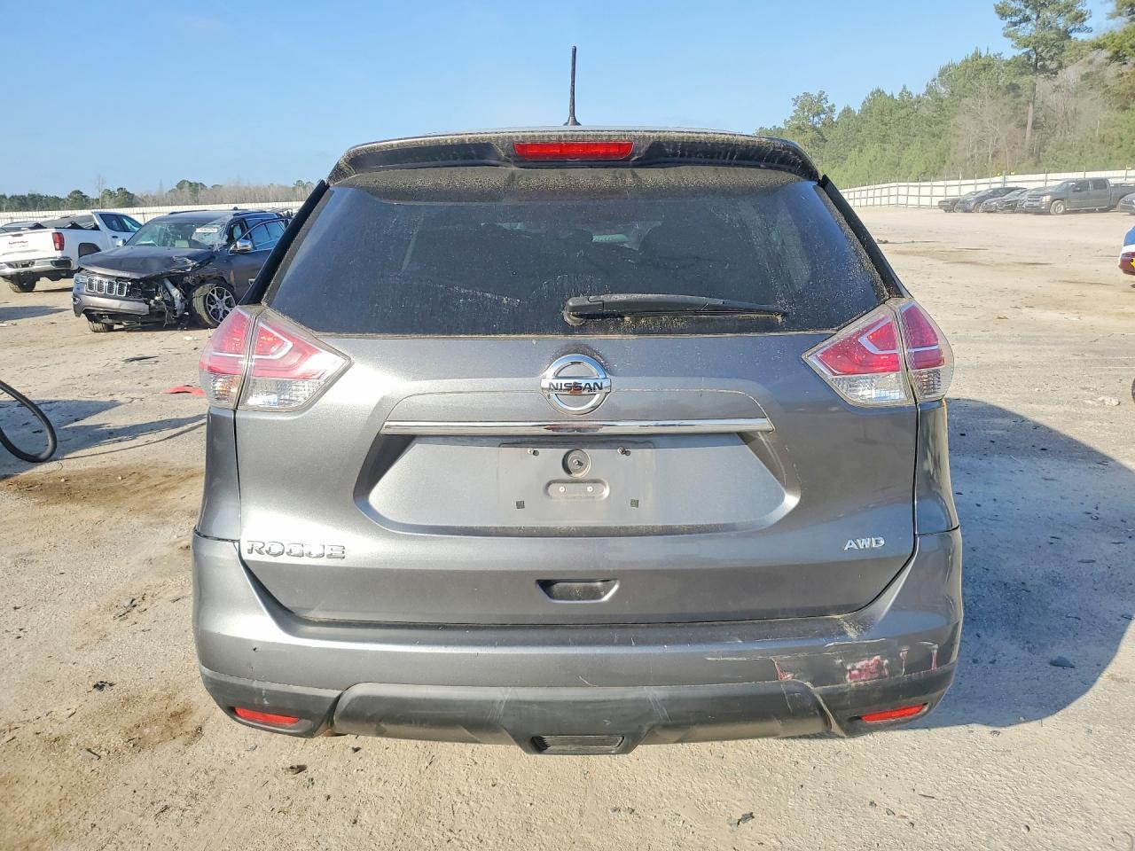 2015 Niss Rogue